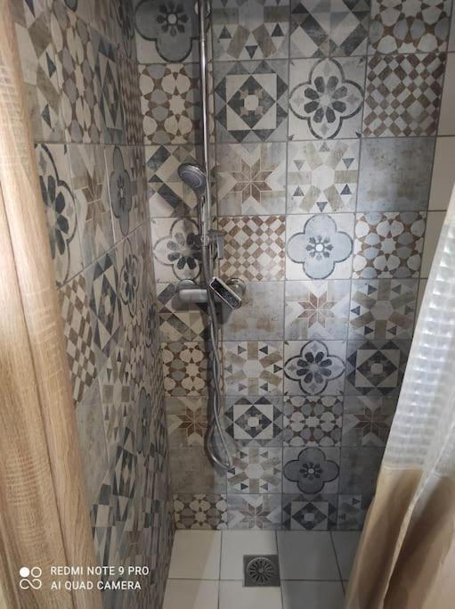 Апартаменты Σοφίτα Καλλύνω Салоники Экстерьер фото